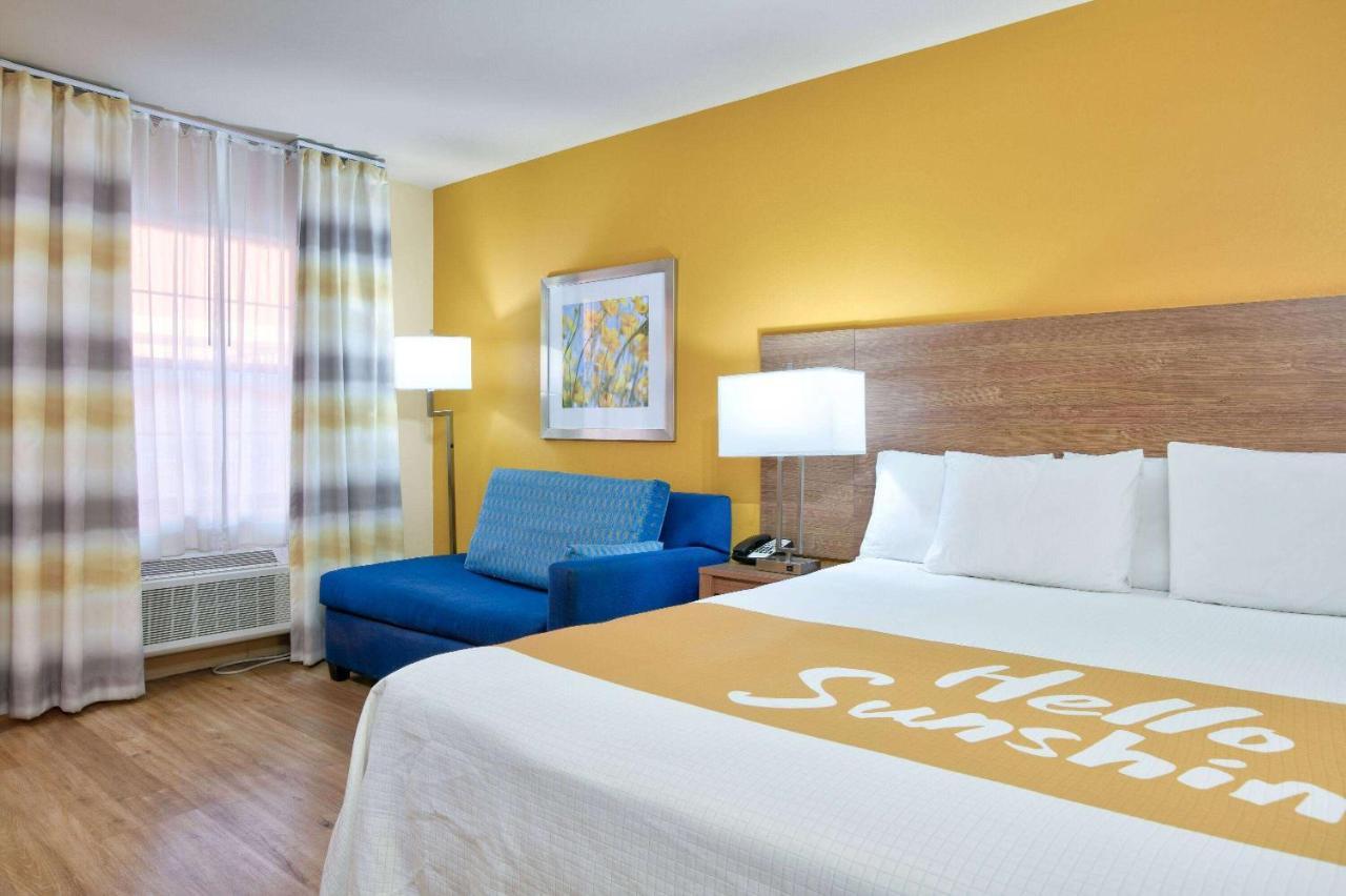 Days-Inn By Wyndham Batesville Ar Bagian luar foto